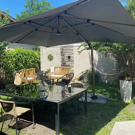 Holiday home Charmante Maison De En Pierre Idealement Situee